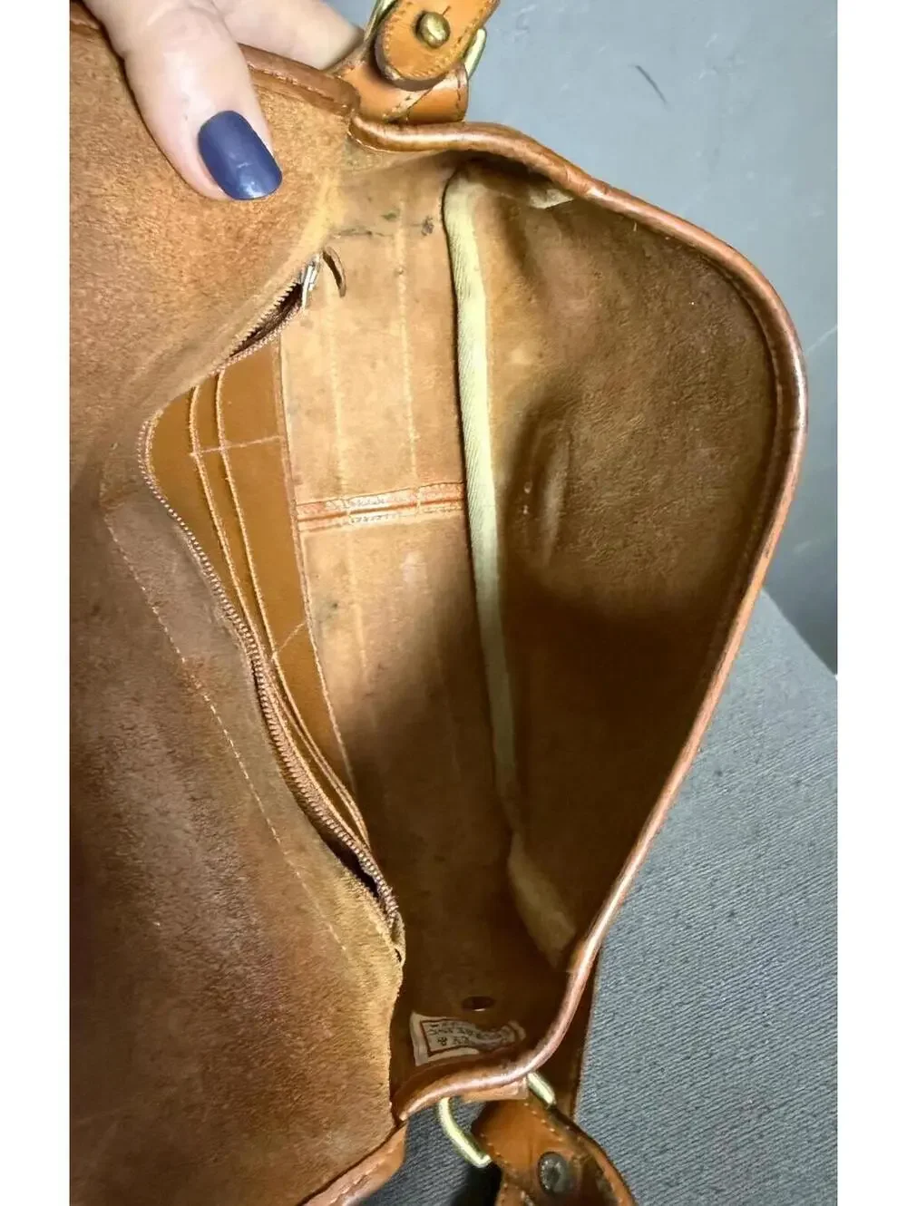1980's Dooney & Bourke Equestrian Bag Caramel + British Tan AWL Pebbled Leather